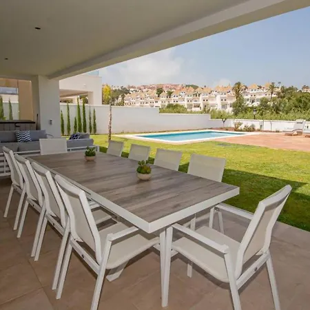 Вилла With Private Pool Манилва
