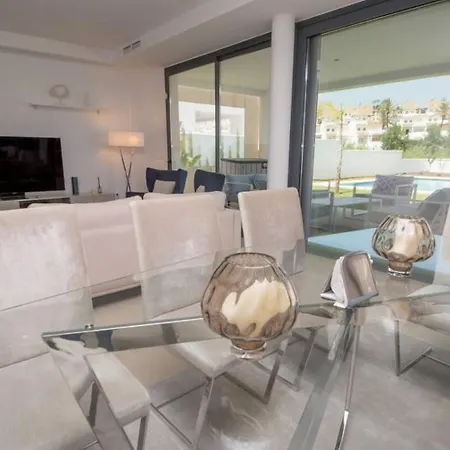 With Private Pool *
